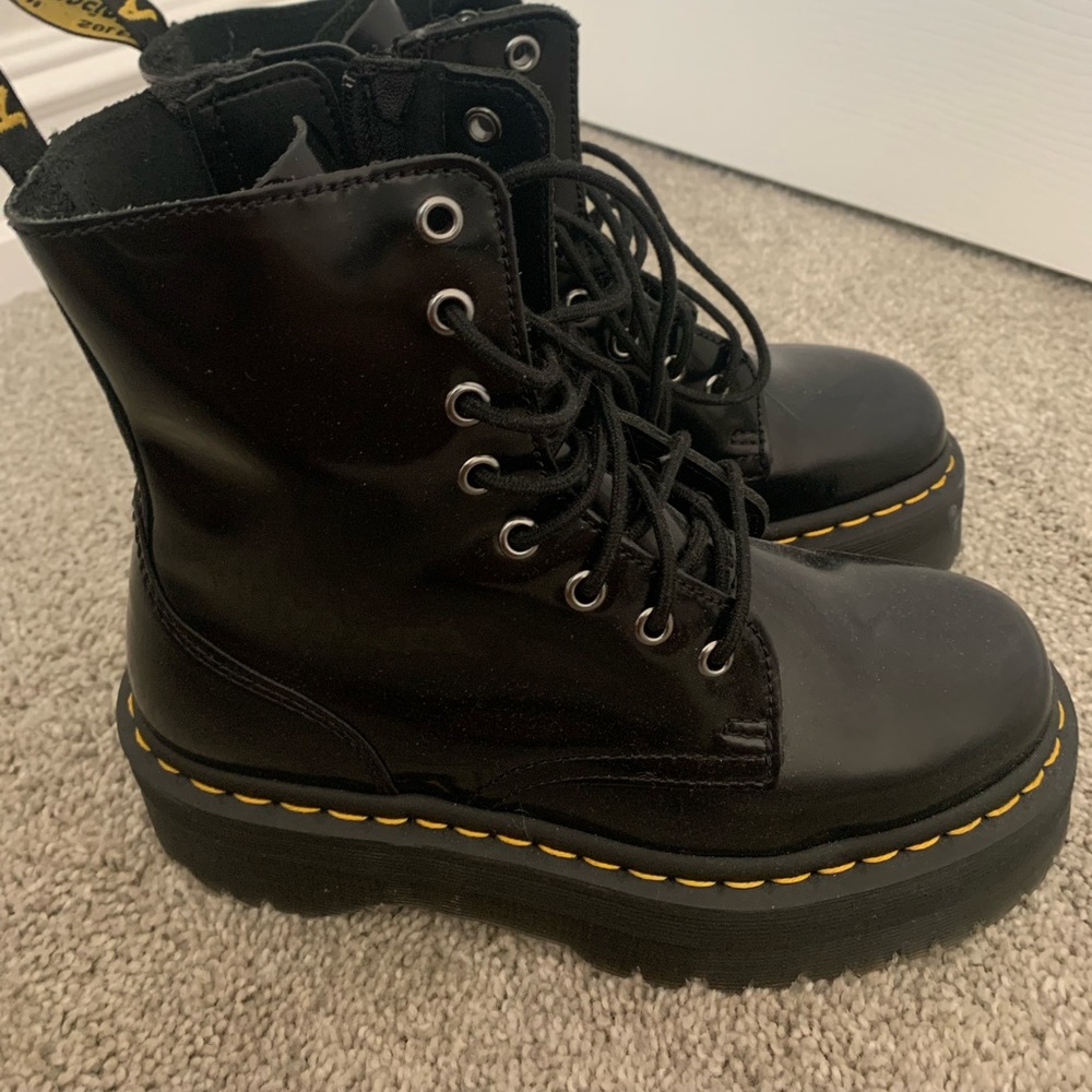 Jadon Dr. Martens